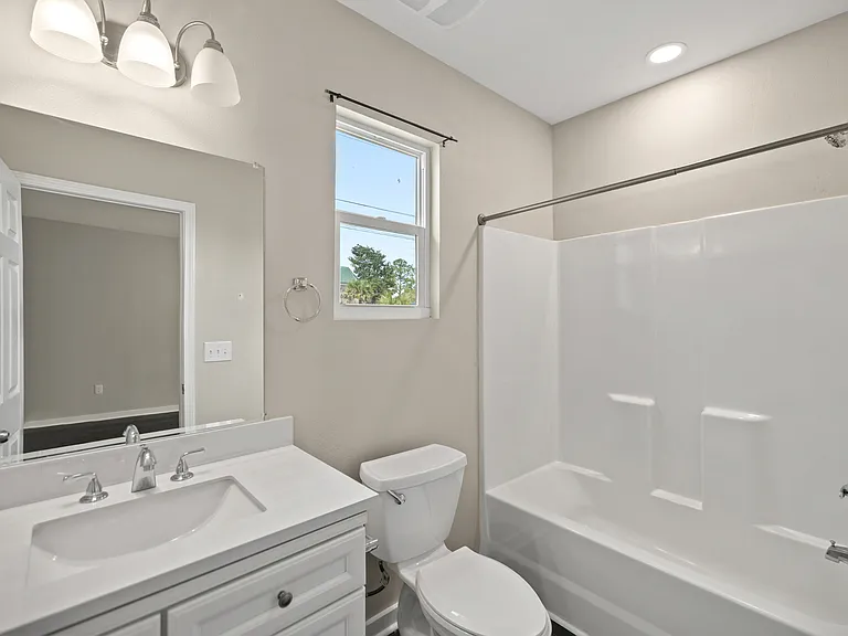 200 Spencer Dr — Photo 18