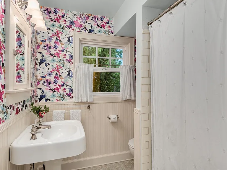 3155 Upper Dr — Photo 11