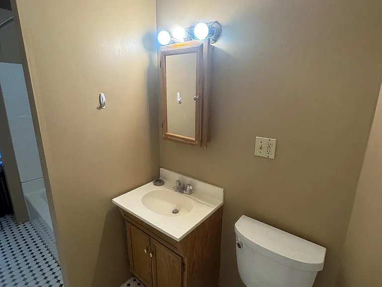42 Calvin St #2L — Photo 11