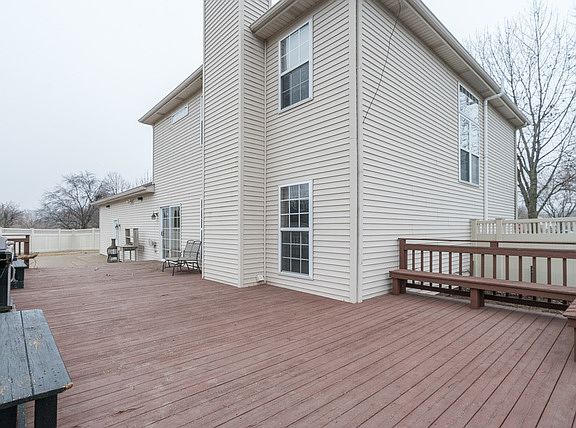 3rd image of 2509 Hannibal Cir