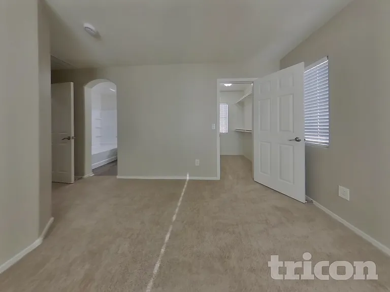 4660 E Laurel Ave — Photo 6