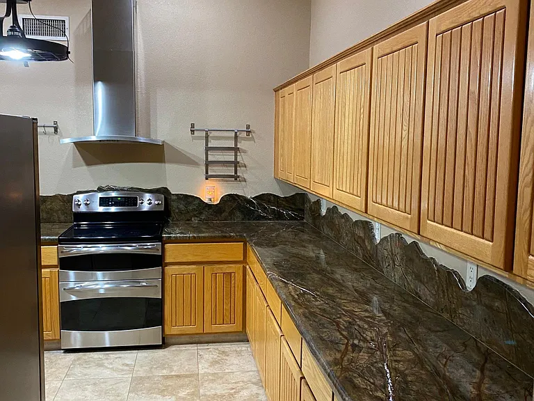 5801 W Linda Ln — Photo 7