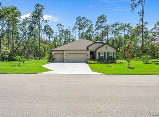 3 Petunias Ct, Homosassa, FL 34446