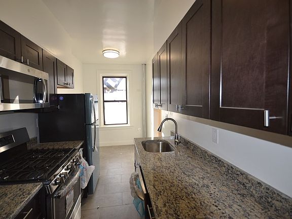 4th image of 4141 44th St APT D2