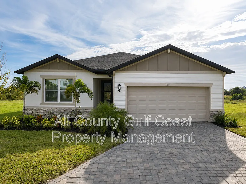 4 bed, 3.0 bath, 2190 sqft, $2,895 — Photo 1