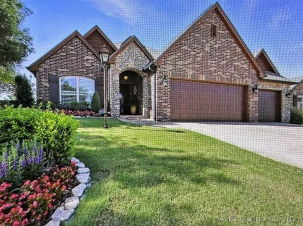 7911 E Galveston Pl, Broken Arrow, OK 74014