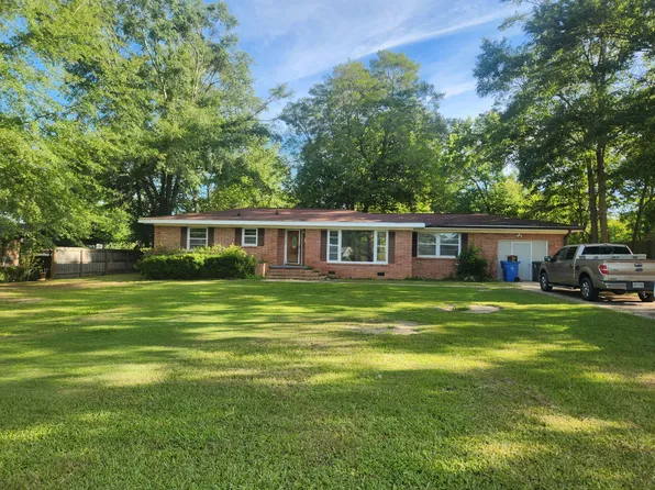 1408 Houston St, Dothan, AL 36303