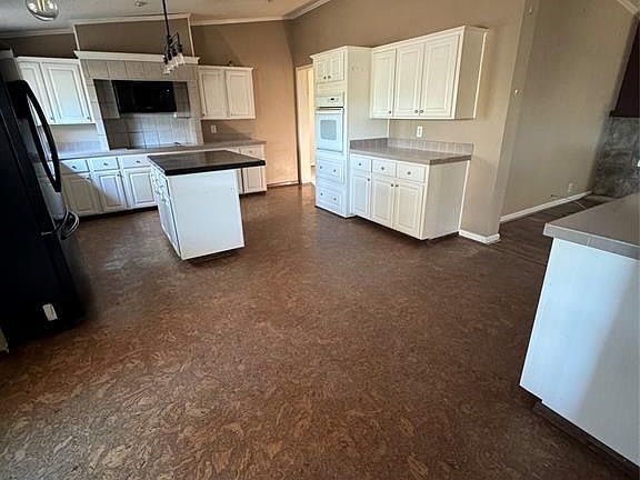 5th image of 1051 Freshwater Dr