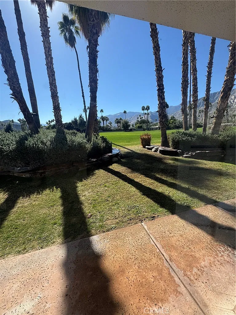 4 bed, 3.5 bath, 3078 sqft, $15,000 — Photo 1