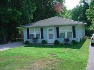 1355 Sebring Ave, Madison, OH 44057