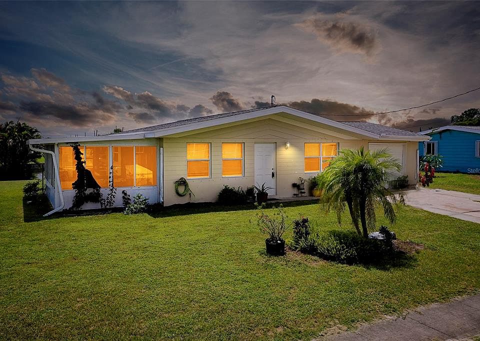 1st image of 21443 GLADIS AVENUE