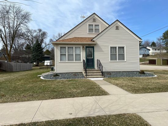 401 Main St S, Lonsdale, MN 55046