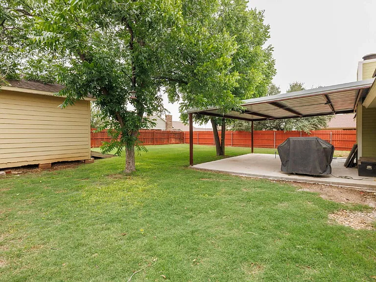 857 Chanticleers Ln — Photo 35