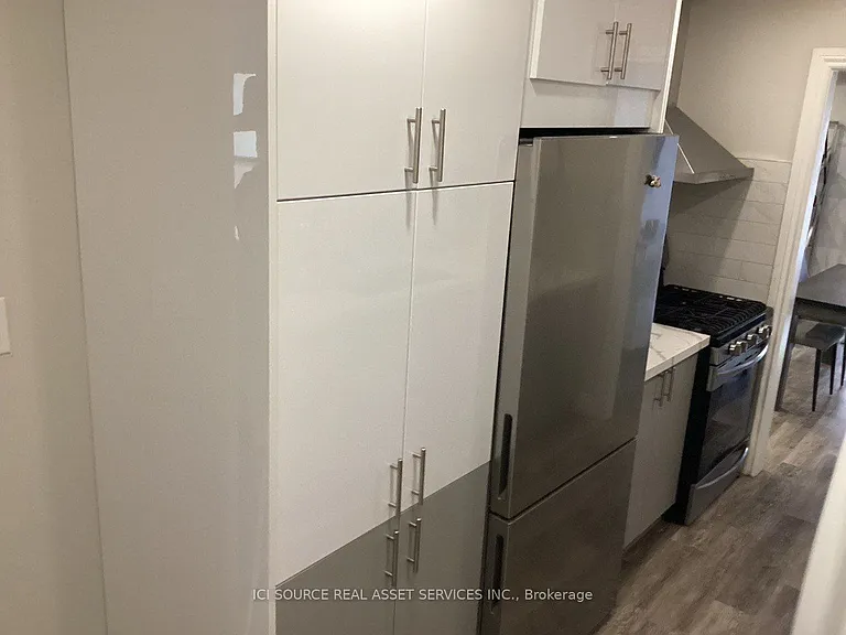 72 Adams St #UPPER — Photo 14
