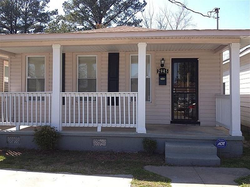 1st image of 2945 Marne Ave