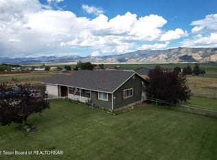 92 Hillview Dr, Afton, WY 83110