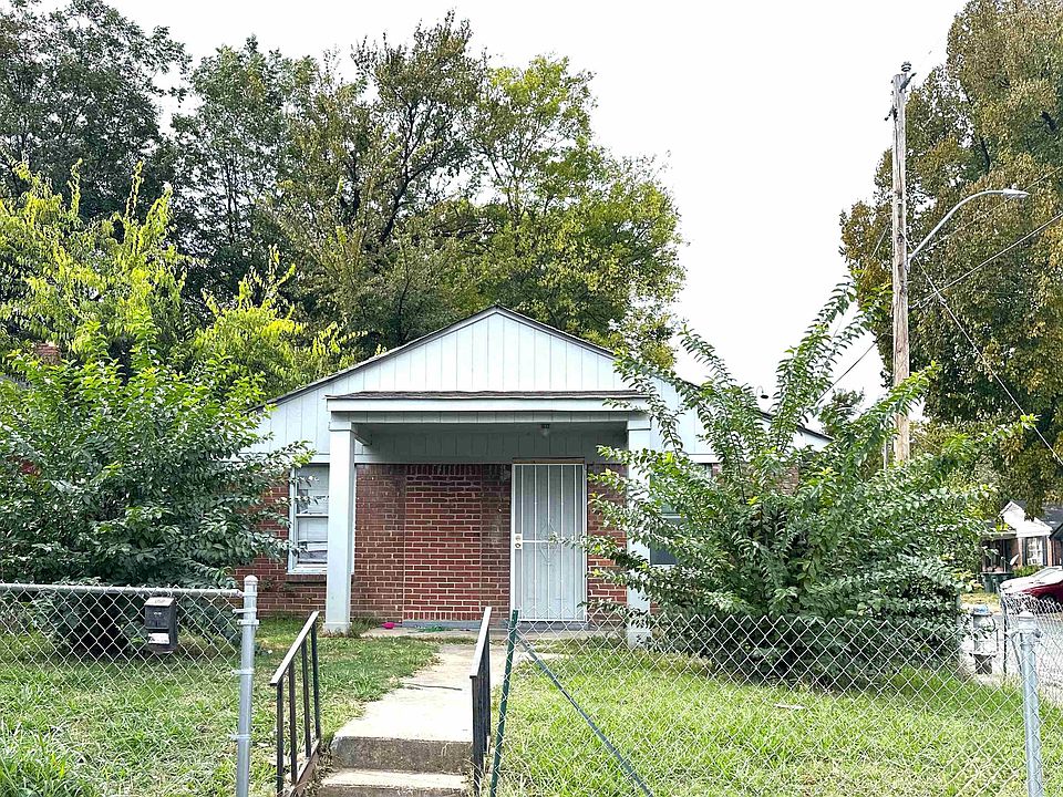 2nd image of 1103 Springdale St