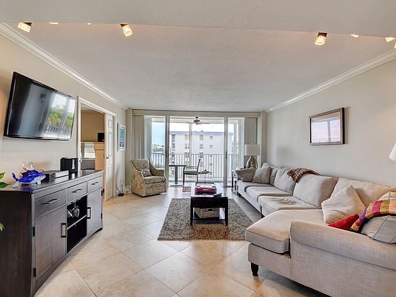 4th image of 1 Harbourside Dr APT 3603
