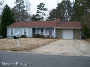 6416 Woodthrush Dr, Charlotte, NC 28227