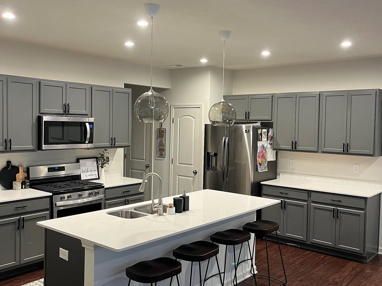 3 bed, 2.5 bath, 1896 sqft, $2,195 — Photo 4