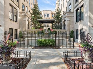 3600 N Pine Grove Ave APT 3A, Chicago, IL 60613