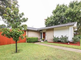 10512 Robindale Dr, Dallas, TX 75238