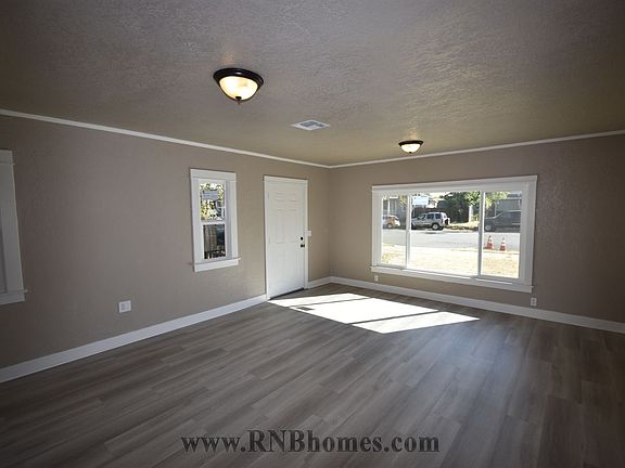 3rd image of 566 B St