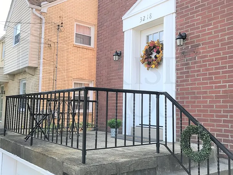 3218 Glendale Ave — Photo 50