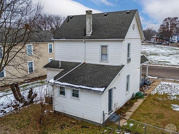 4th image of 908 5th Ave