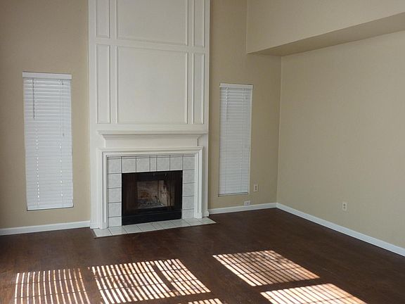 2nd image of 1505 Creek Bank Ln