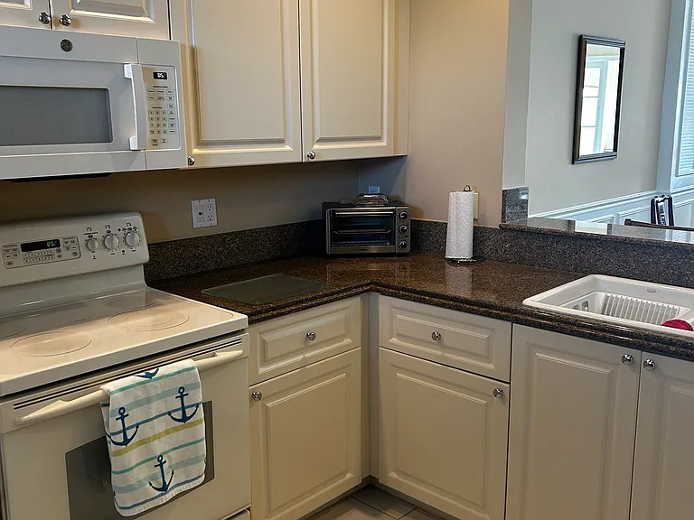 4 Harbour Isle Dr E — Photo 15
