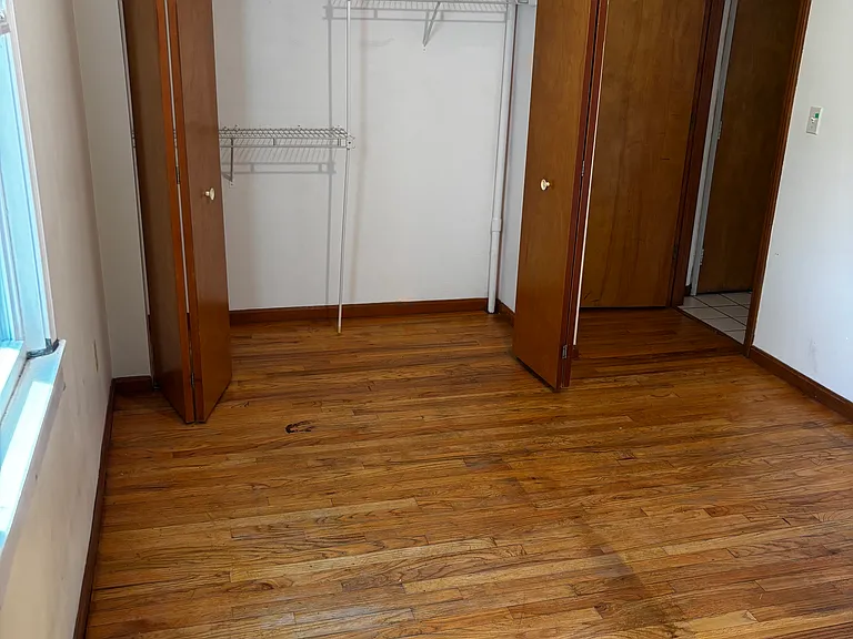 41 Brooks St #1 — Photo 9