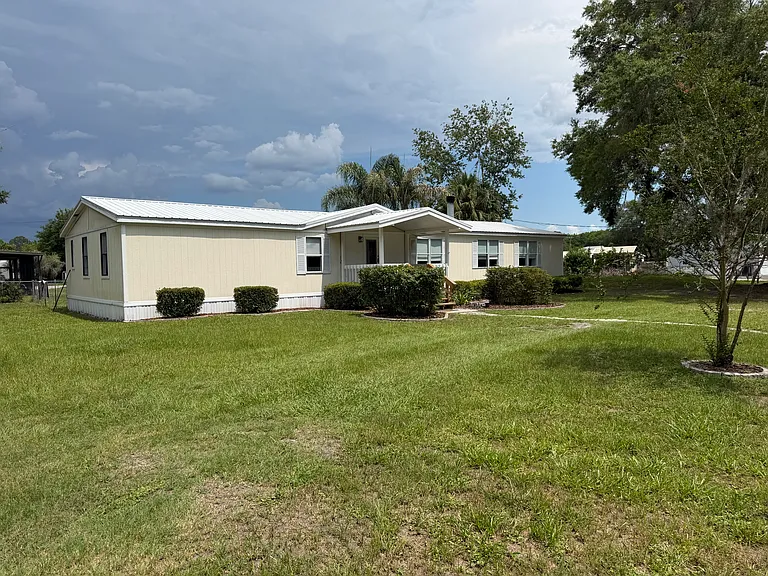 228 Gail Dr — Photo 3