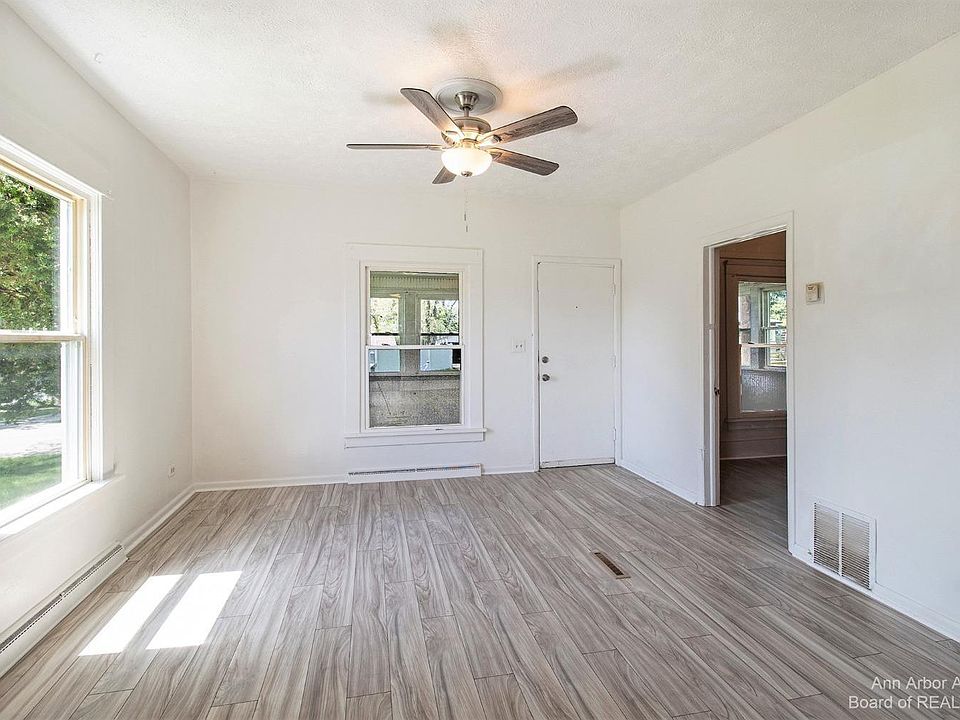 Tomlinson St 723 723 Tomlinson St Jackson MI Zillow