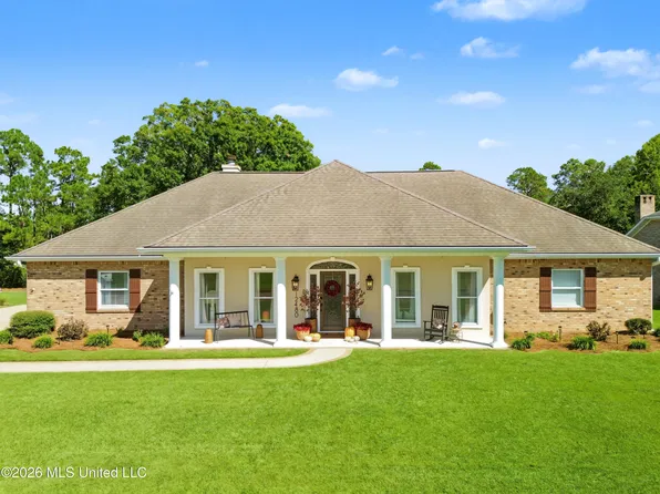 12480 Highland Dr, Gulfport, MS 39503