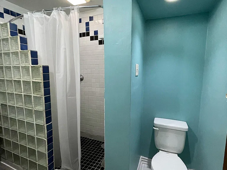 602 Elm St #1 — Photo 8