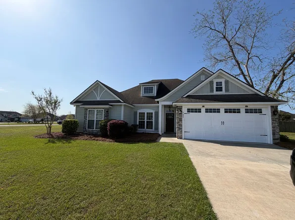 4682 Amelia Cir, Hahira, GA 31632