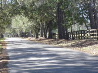 5751 Hyde Park Rd, Ravenel, SC 29470