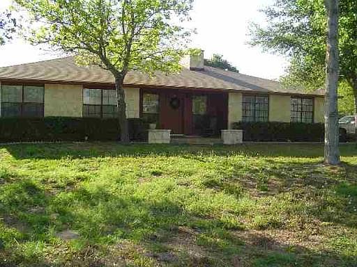 1st image of 423 MEADOW GROVE