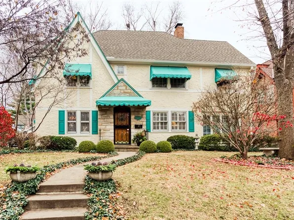 226 W 68th St, Kansas City, MO 64113