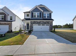 428 Longleaf Glen Ln, Zebulon, NC 27597