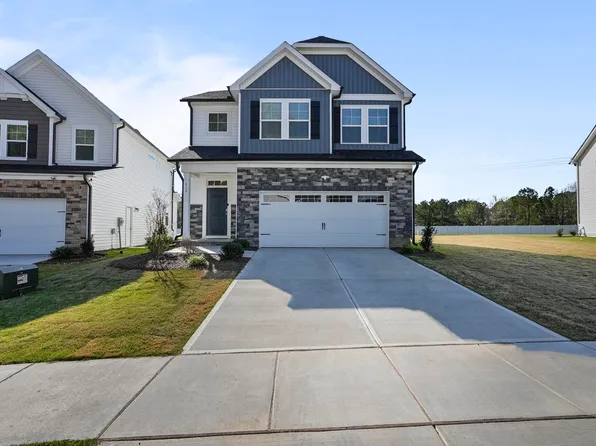 428 Longleaf Glen Ln, Zebulon, NC 27597