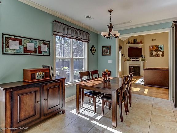 5th image of 11091 Andrews Park Dr