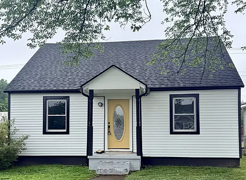 3007 Daviess St Photo 1