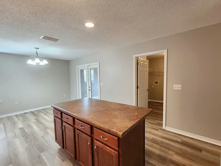 1732 Abbey Loop — Photo 16