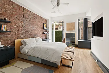 Rented by Brown Harris Stevens