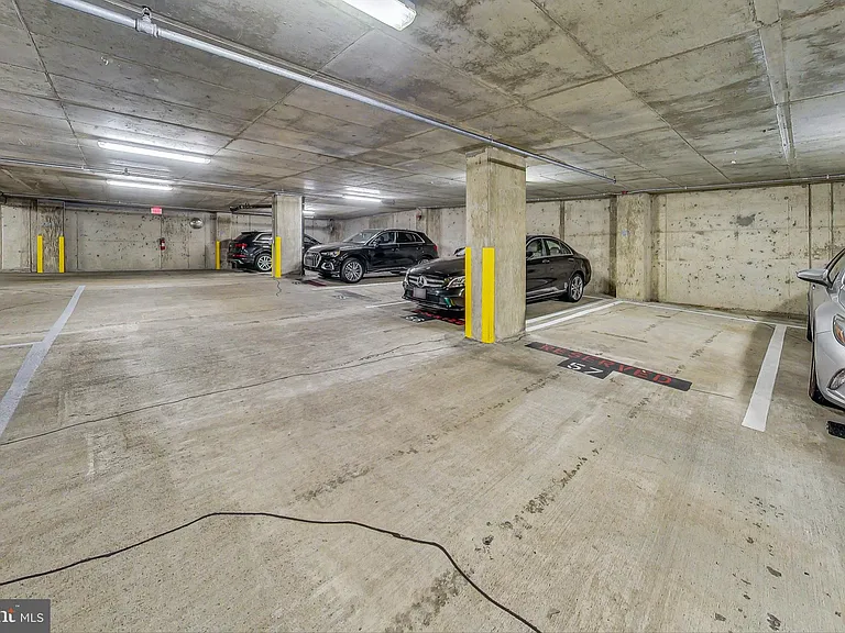 1150 K St NW #1008 — Photo 44