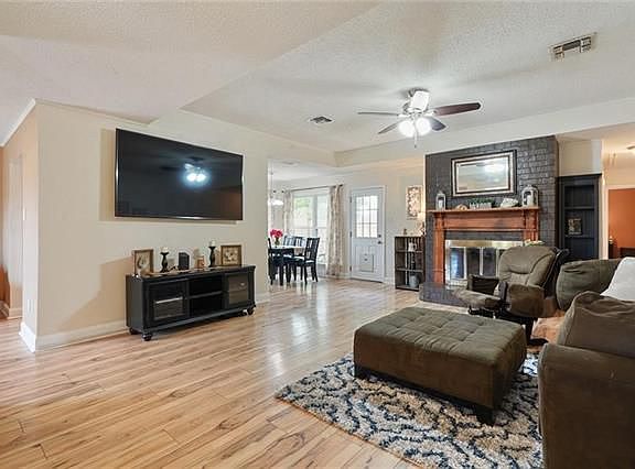 5th image of 337 Yenni Dr