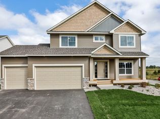 17905 Equinox Ave, Lakeville, MN 55024