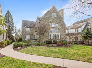 135 Longuevue Dr, Pittsburgh, PA 15228